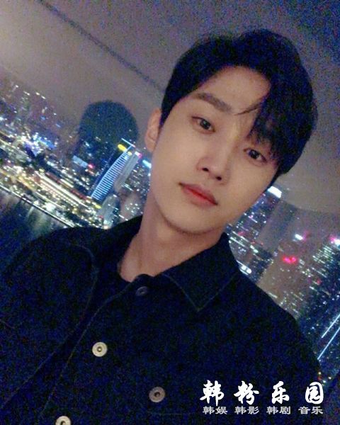 B1A4队长振永入伍后久违的通过IG告知近况