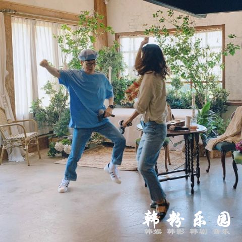 《玩什么好呢?》刘在锡 携手 李孝利 挑战混声舞蹈团体