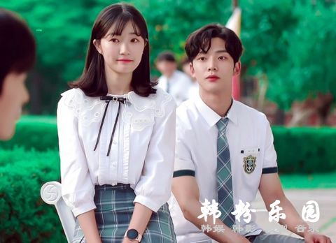 根本是照原样放大了而已耶!一模一样!