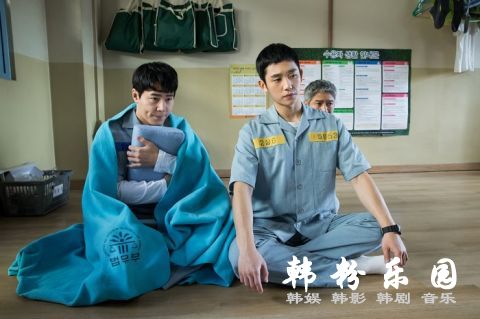 丧尸类网漫《现在我们学校》确定改编!李奎炯有望饰演调查病毒事件的「刑警」一角!