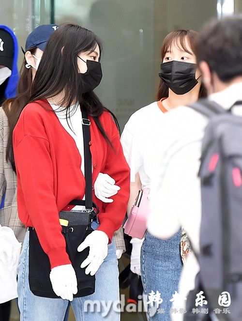 本月少女结束在济州岛行程返回韩国首尔