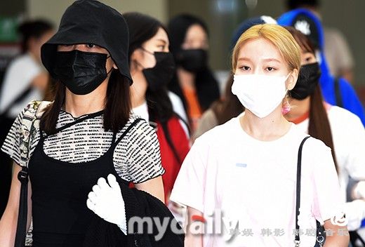 本月少女结束在济州岛行程返回韩国首尔