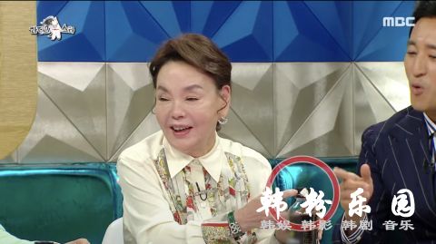 金守美终於成功戒烟！迷上口香糖