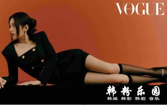 全昭弥 黑短裙展现成熟优雅魅力 最新写真曝光