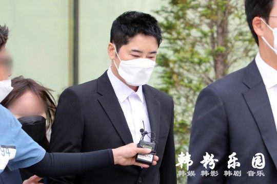 姜志焕性侵猥亵案二审判决 曾于猥亵两名女性工作人员 