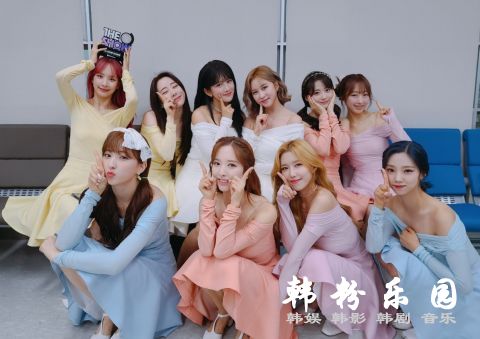 宇宙少女夺 回归后 6 月第三周的冠军得主首冠