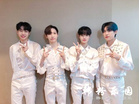 AB6IX挥洒鲜明音乐色彩  释出 VIVID 亮点集锦