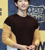 宋仲基将主演tvN新剧《Vincenzo》饰演律师文森佐-卡萨诺